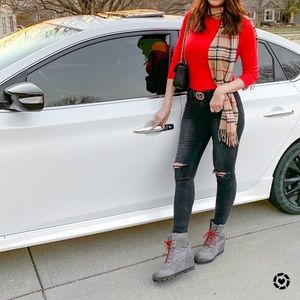 Sorel Lexie wedge boot!!